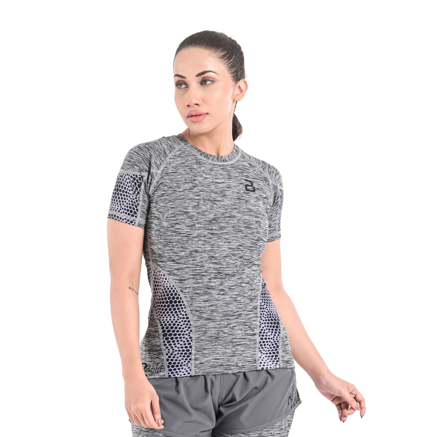2Bold Grey Women’s Rash Guard –Long Sleeve Compression Shirt for MMA, BJJ, Yoga, Surf, Running & Gym Training Women Half sleeve Rash guard