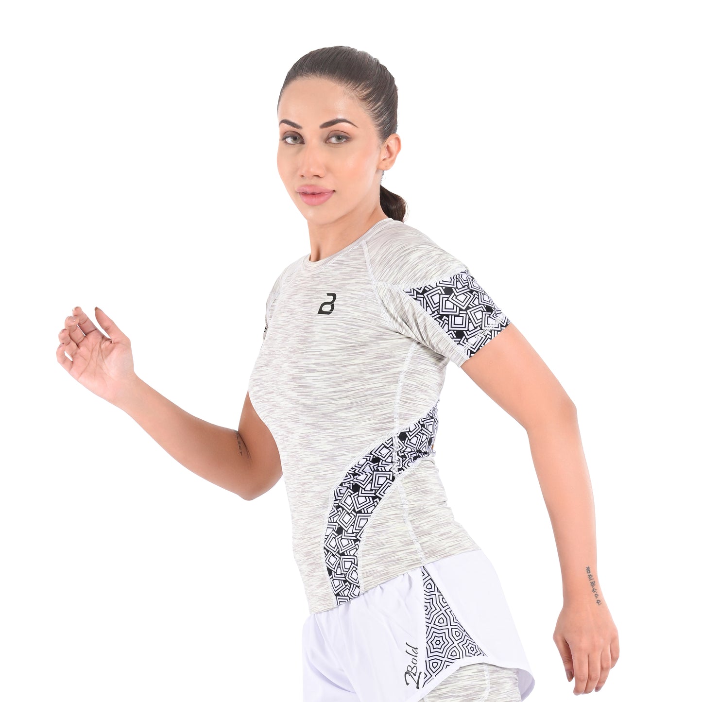 2Bold White Women’s Rash Guard –Long Sleeve Compression Shirt for MMA, BJJ, Yoga, Surf, Running & Gym Training Women Half sleeve Rash guard