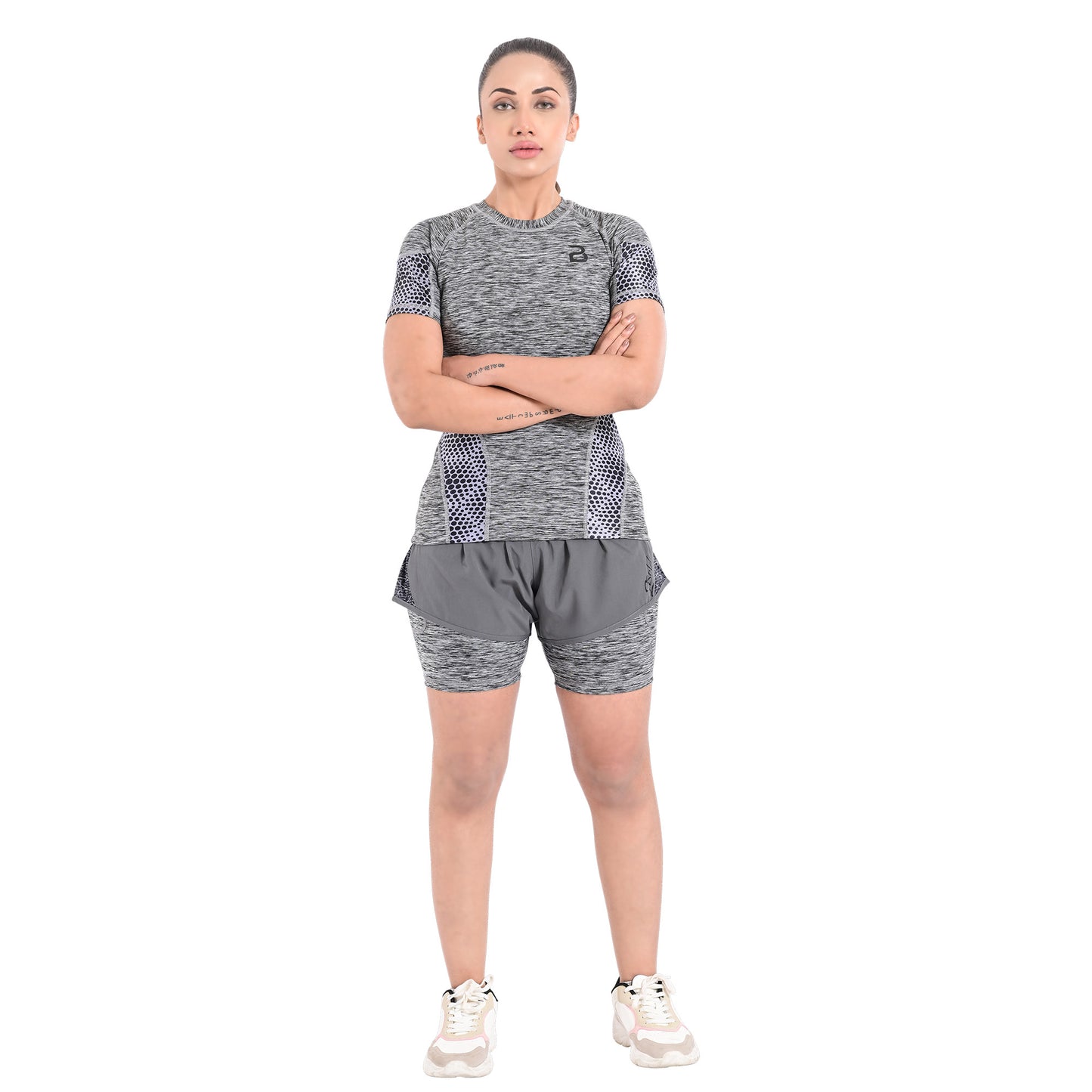 2Bold Grey Women’s MMA Rash Guard and Shorts Set – BJJ, No-Gi, Grappling, Jiu-Jitsu, Muay Thai, Training & Workout Gear