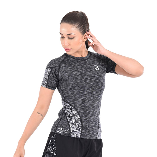 2Bold Grey Black Women’s Rash Guard –Long Sleeve Compression Shirt for MMA, BJJ, Yoga, Surf, Running & Gym Training Women Half sleeve Rash guard