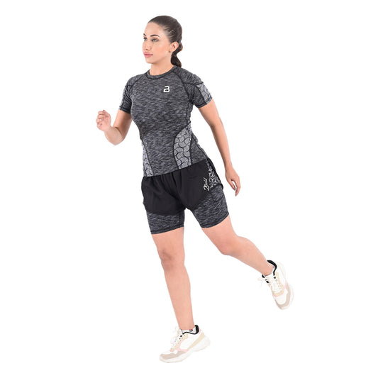 2Bold Gray Black Women’s MMA Rash Guard and Shorts Set – BJJ, No-Gi, Grappling, Jiu-Jitsu, Muay Thai, Training & Workout Gear