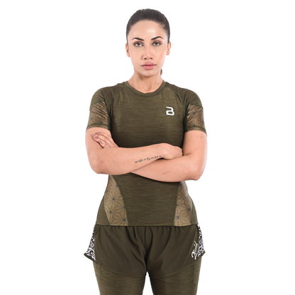 2Bold Green Women’s Rash Guard –Long Sleeve Compression Shirt for MMA, BJJ, Yoga, Surf, Running & Gym Training Women Half sleeve Rash guard